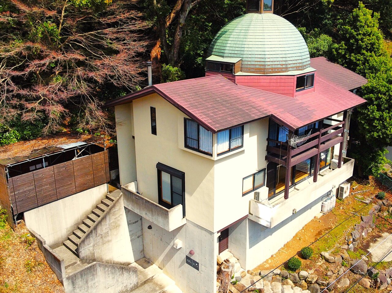 熱海ドーム山荘の外観